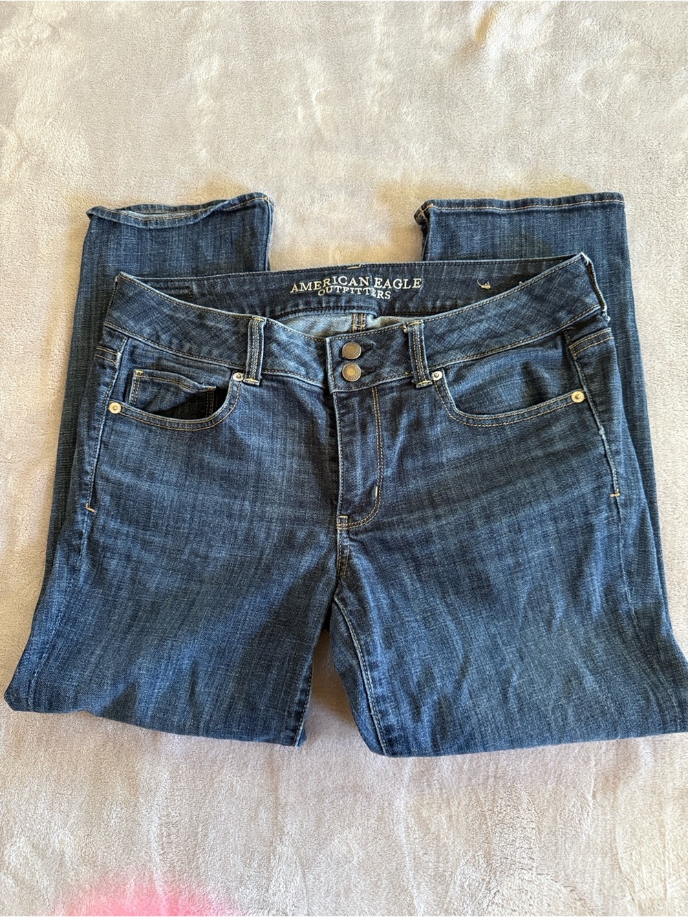 American Eagle Outfitters Women's Dark Blue Cropped Artist Jeans